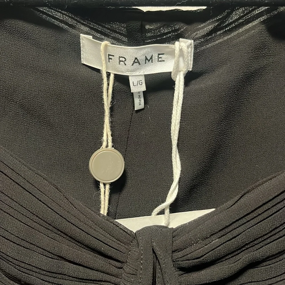 FRAME (NWT) Gathered Keyhole Tie Neck Top, Plissé-Crepe, Size L